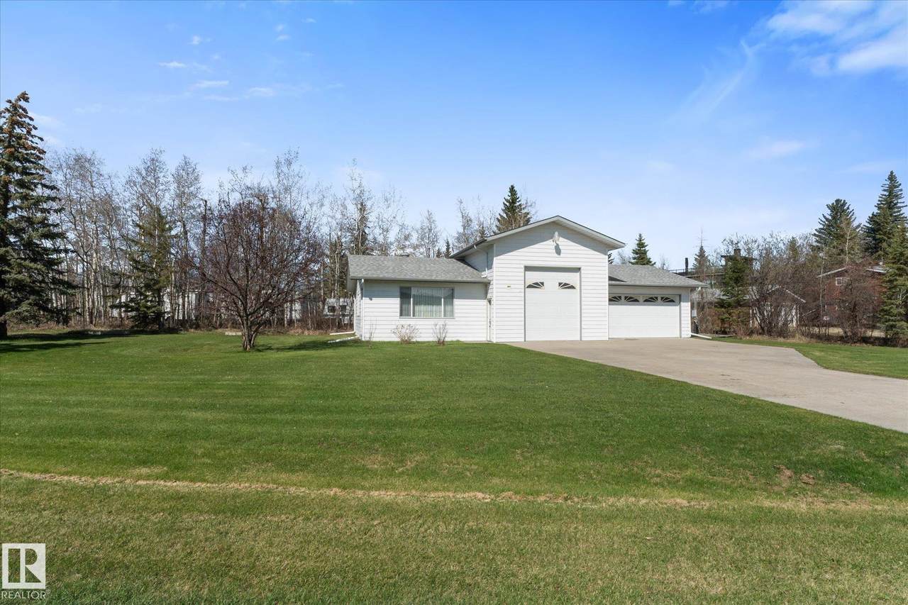 https://bt-photos.global.ssl.fastly.net/alberta/1280_boomver_1_E4488005-2.jpg