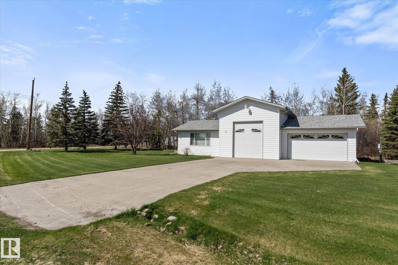 https://bt-photos.global.ssl.fastly.net/alberta/1280_boomver_1_E4488005-2.jpg