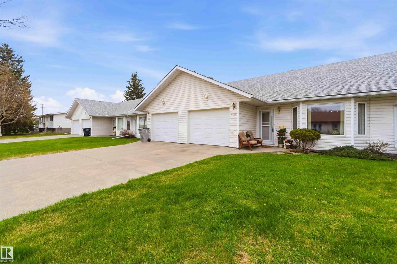 5138 47 Street - Photo 1