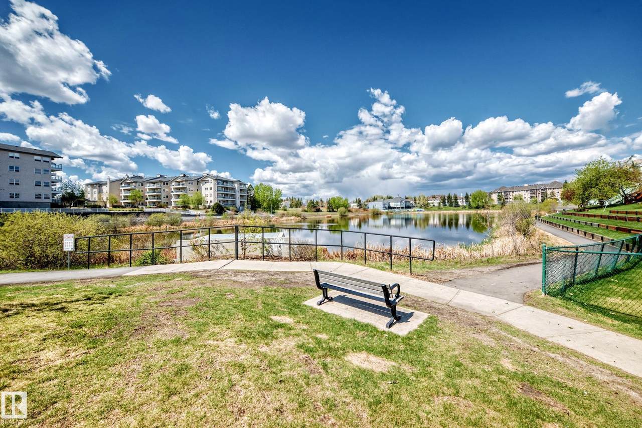 https://bt-photos.global.ssl.fastly.net/alberta/1280_boomver_1_E4488612-2.jpg