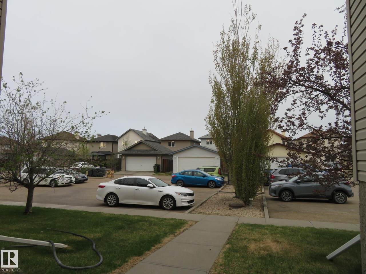 https://bt-photos.global.ssl.fastly.net/alberta/1280_boomver_1_E4488684-2.jpg