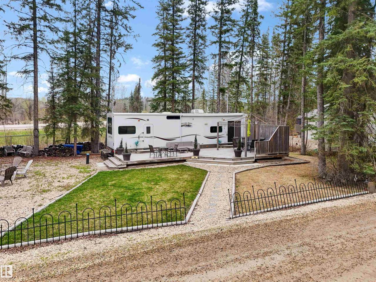https://bt-photos.global.ssl.fastly.net/alberta/1280_boomver_1_E4488784-2.jpg