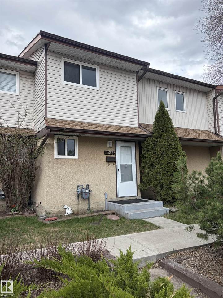 13833 24 Street - Photo 1