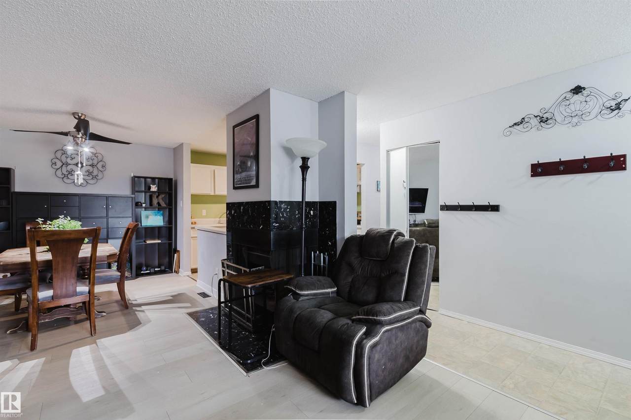 https://bt-photos.global.ssl.fastly.net/alberta/1280_boomver_1_E4489448-2.jpg