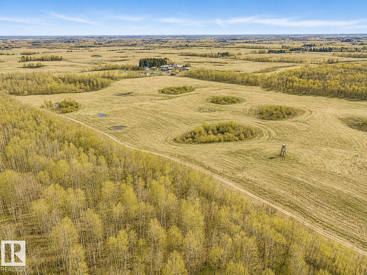https://bt-photos.global.ssl.fastly.net/alberta/1280_boomver_1_E4489529-2.jpg
