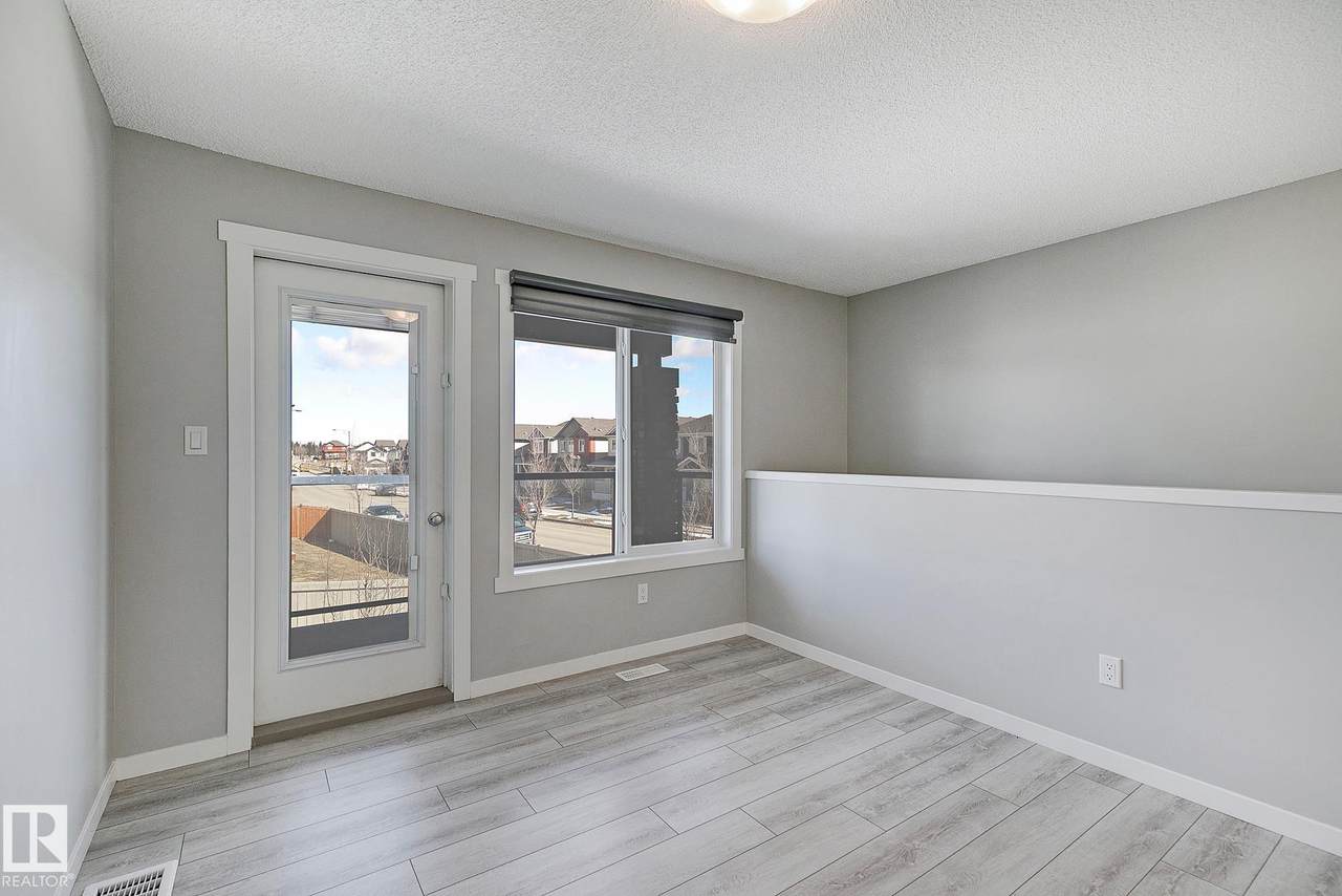https://bt-photos.global.ssl.fastly.net/alberta/1280_boomver_1_E4489723-2.jpg