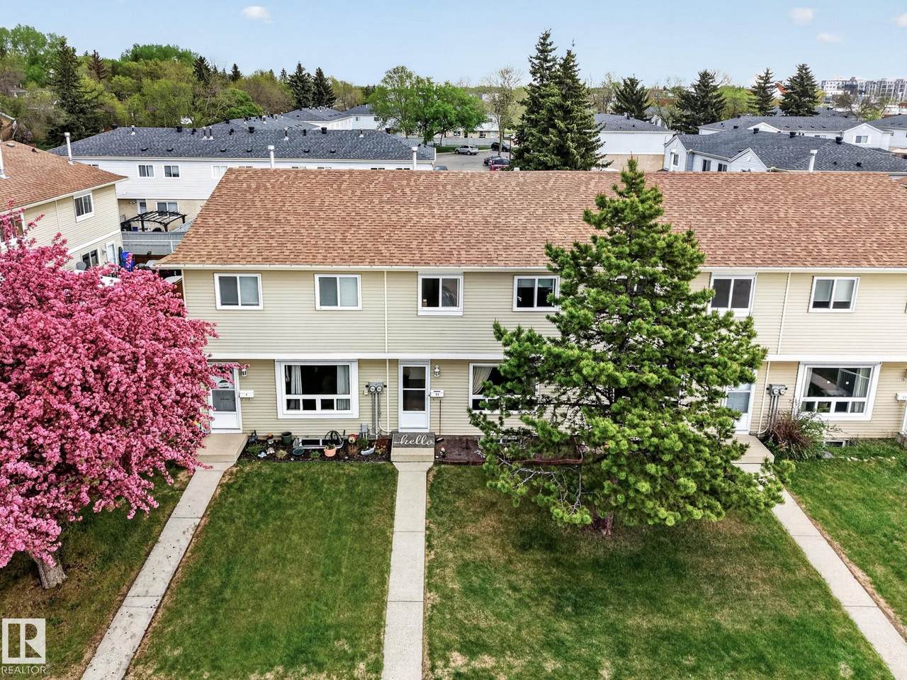 2131 Oak Street - Photo 1
