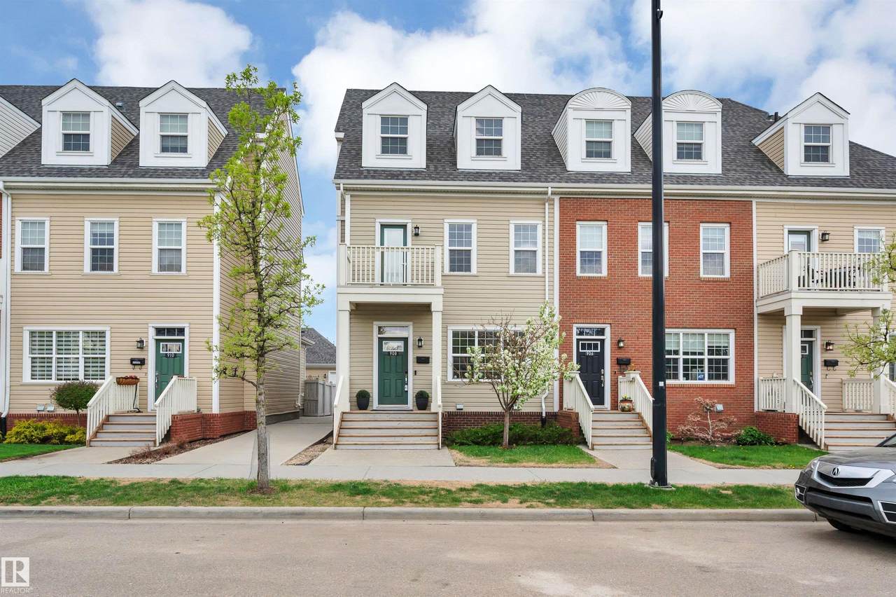 908 Valour Way - Photo 1
