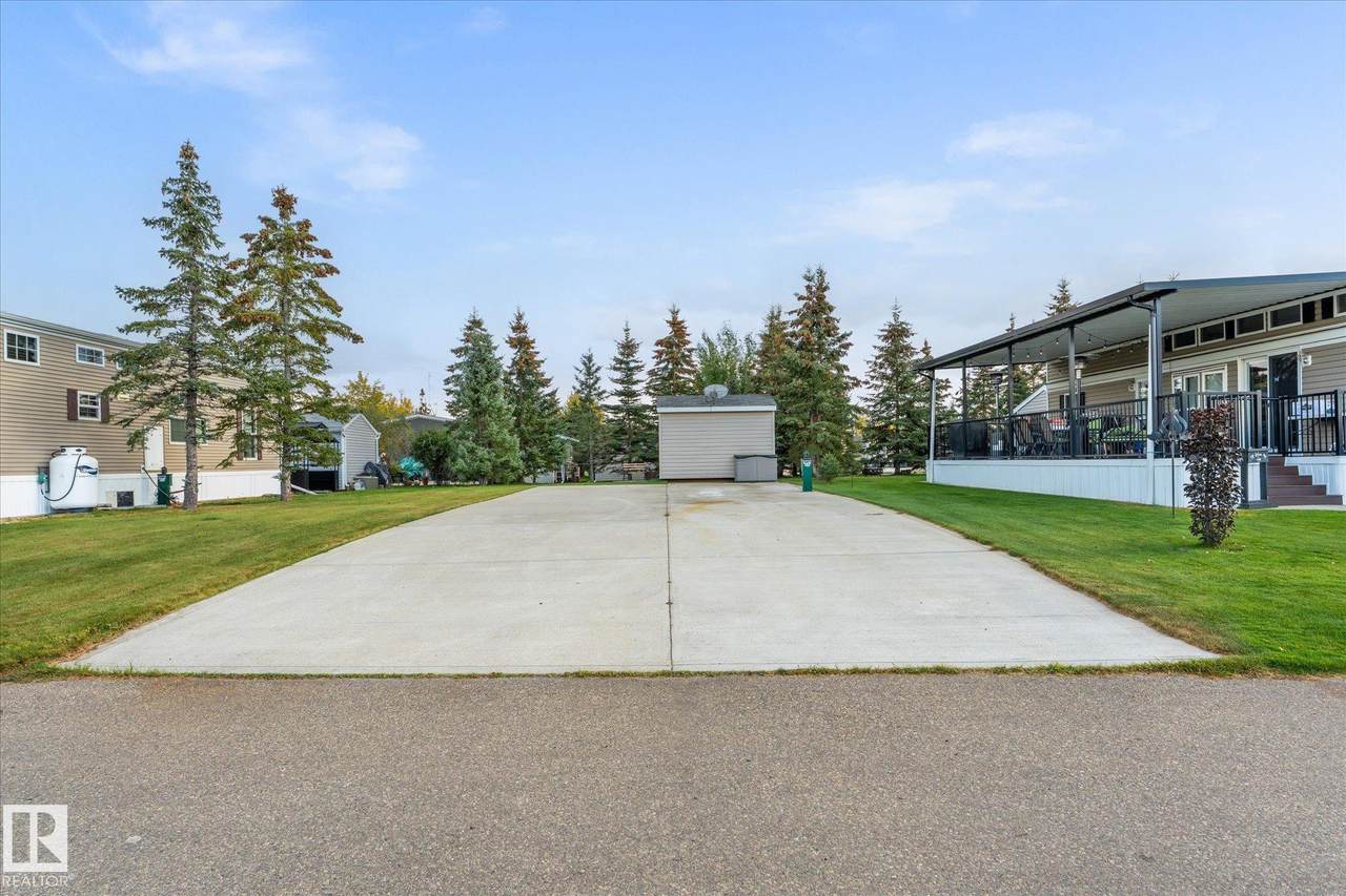 https://bt-photos.global.ssl.fastly.net/alberta/1280_boomver_1_E4490311-2.jpg