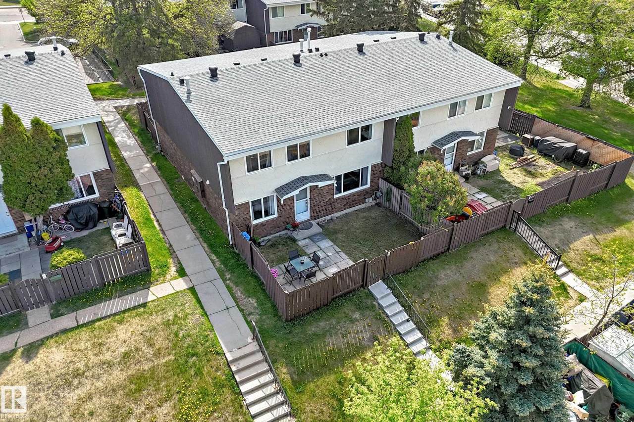 167 Roseland Village - Photo 1