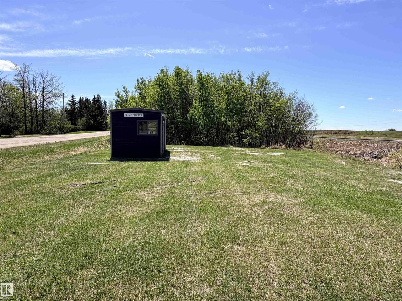 https://bt-photos.global.ssl.fastly.net/alberta/1280_boomver_1_E4490583-2.jpg