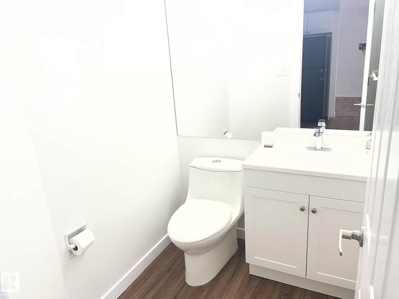 https://bt-photos.global.ssl.fastly.net/alberta/1280_boomver_1_E4490585-2.jpg