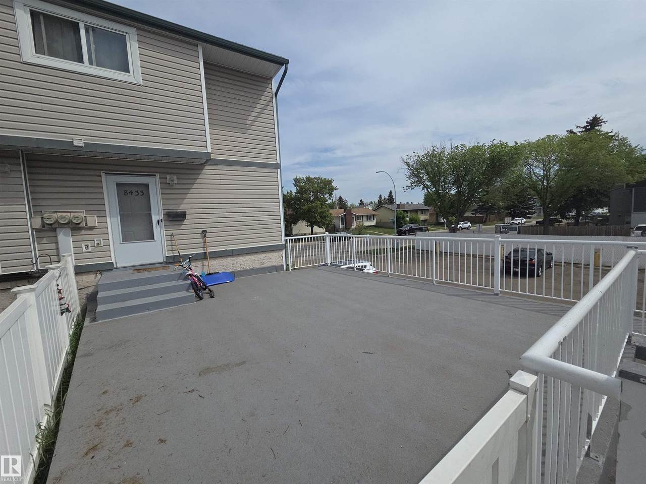 8433 29 Avenue - Photo 1