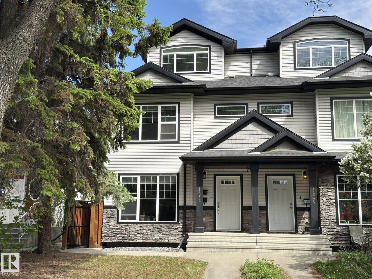 11342 79 Avenue - Photo 1