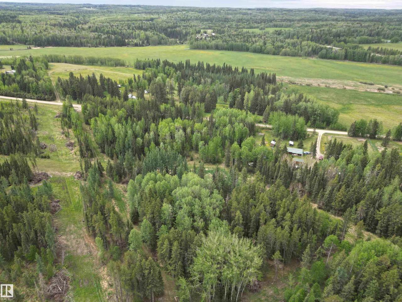 https://bt-photos.global.ssl.fastly.net/alberta/1280_boomver_1_E4491151-2.jpg
