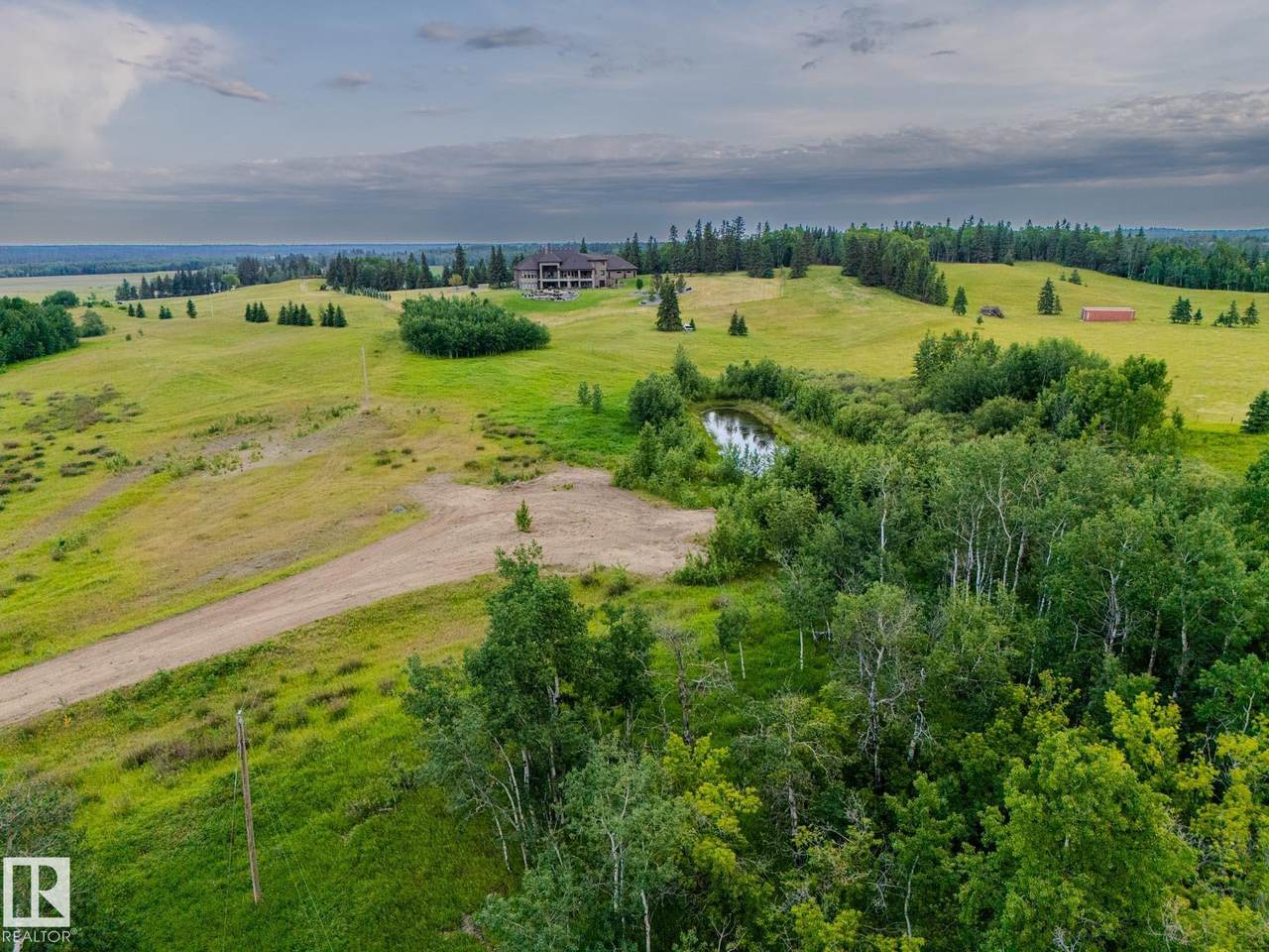 https://bt-photos.global.ssl.fastly.net/alberta/1280_boomver_1_E4491363-2.jpg