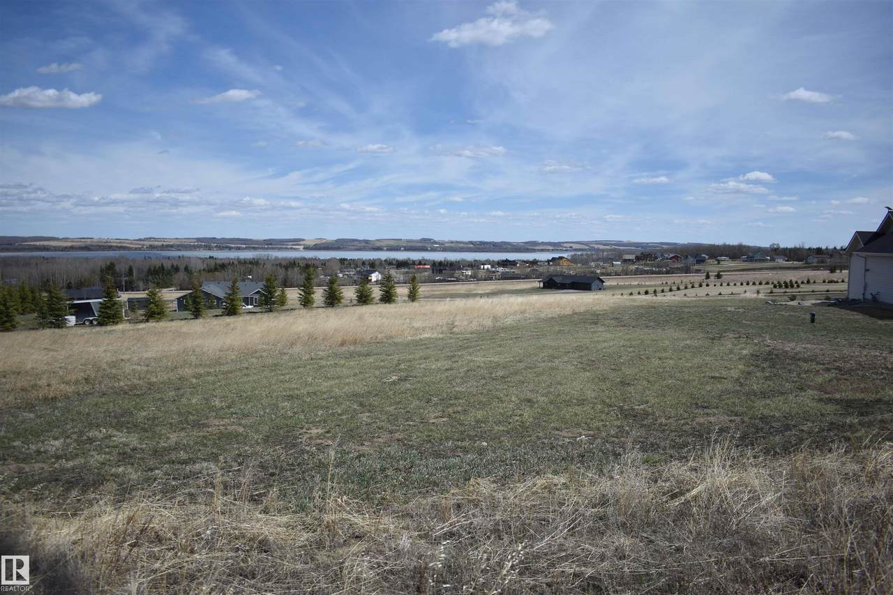 https://bt-photos.global.ssl.fastly.net/alberta/1280_boomver_1_E4492299-2.jpg