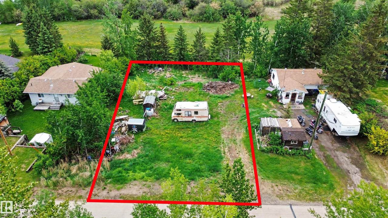 337 Smith Crescent - Photo 1