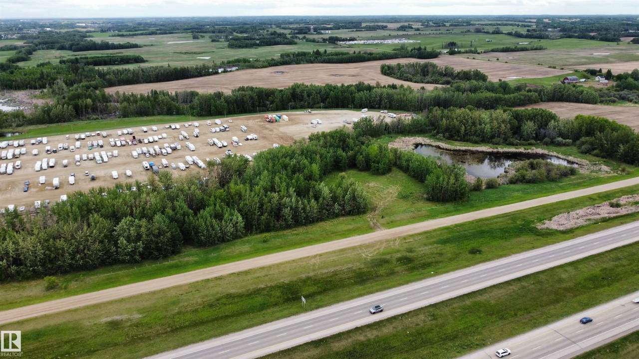 https://bt-photos.global.ssl.fastly.net/alberta/1280_boomver_1_E4493529-2.jpg
