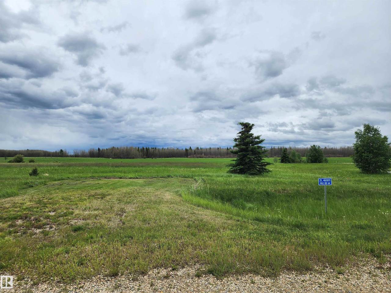 https://bt-photos.global.ssl.fastly.net/alberta/1280_boomver_1_E4494015-2.jpg