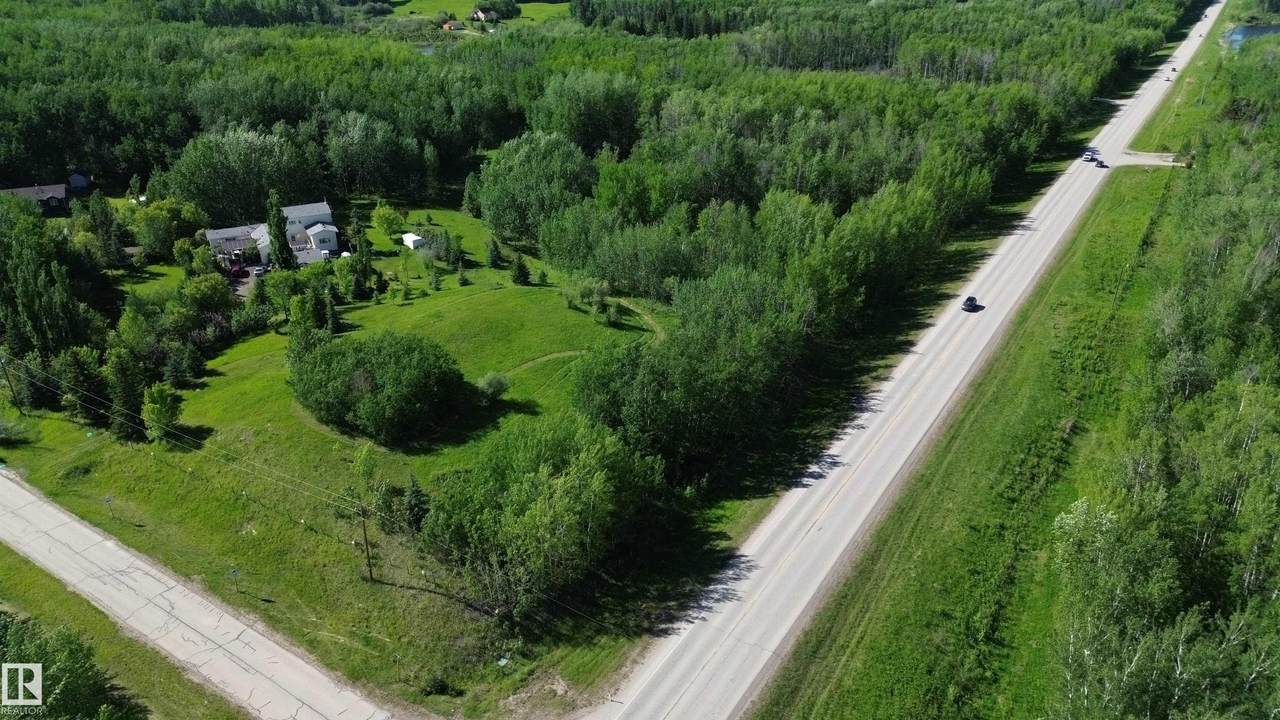 https://bt-photos.global.ssl.fastly.net/alberta/1280_boomver_2_E4494790-2.jpg
