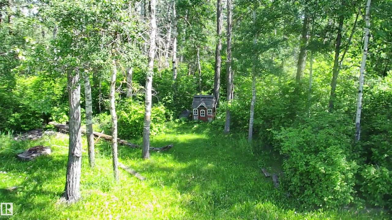 https://bt-photos.global.ssl.fastly.net/alberta/1280_boomver_1_E4495248-2.jpg