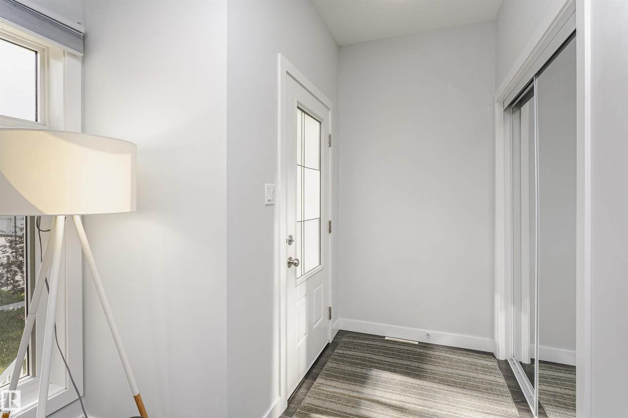 https://bt-photos.global.ssl.fastly.net/alberta/1280_boomver_1_E4496096-2.jpg