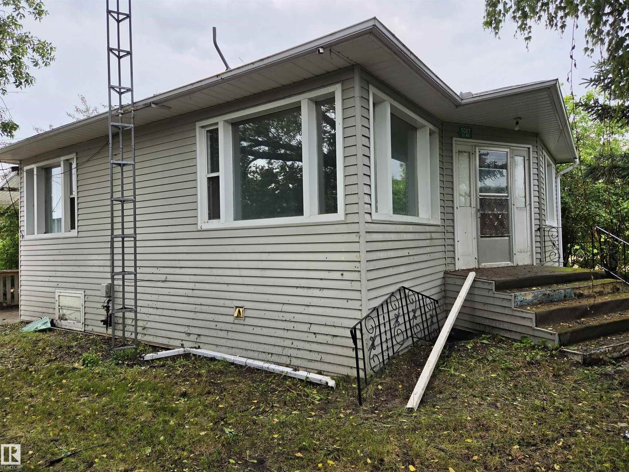 https://bt-photos.global.ssl.fastly.net/alberta/1280_boomver_1_E4497201-2.jpg