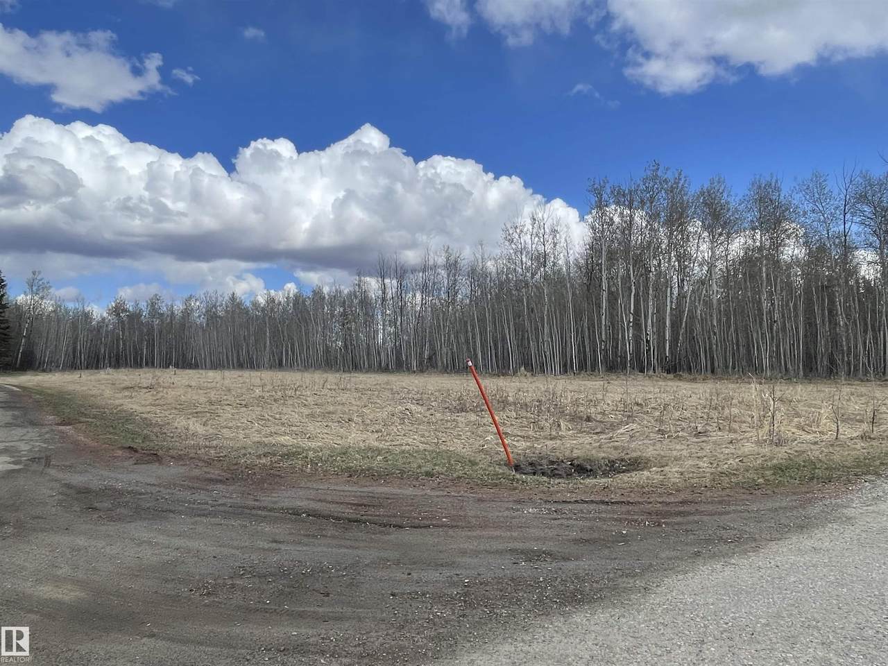 https://bt-photos.global.ssl.fastly.net/alberta/1280_boomver_1_E4497212-2.jpg