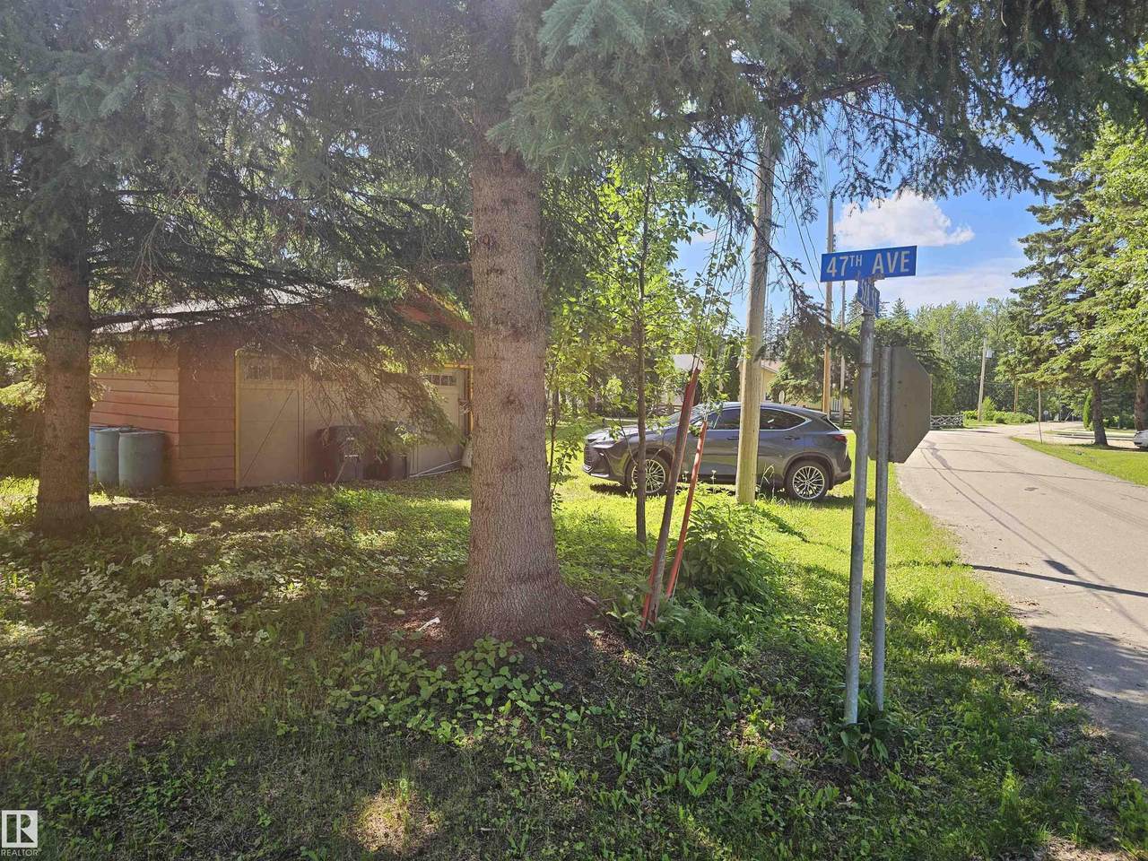 https://bt-photos.global.ssl.fastly.net/alberta/1280_boomver_1_E4497553-2.jpg
