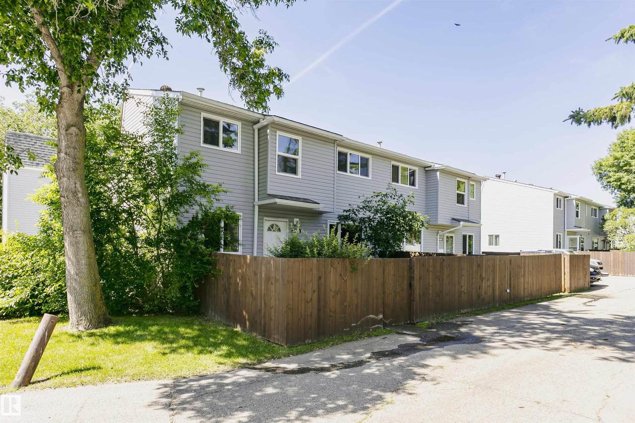 5418 144B Avenue - Photo 1