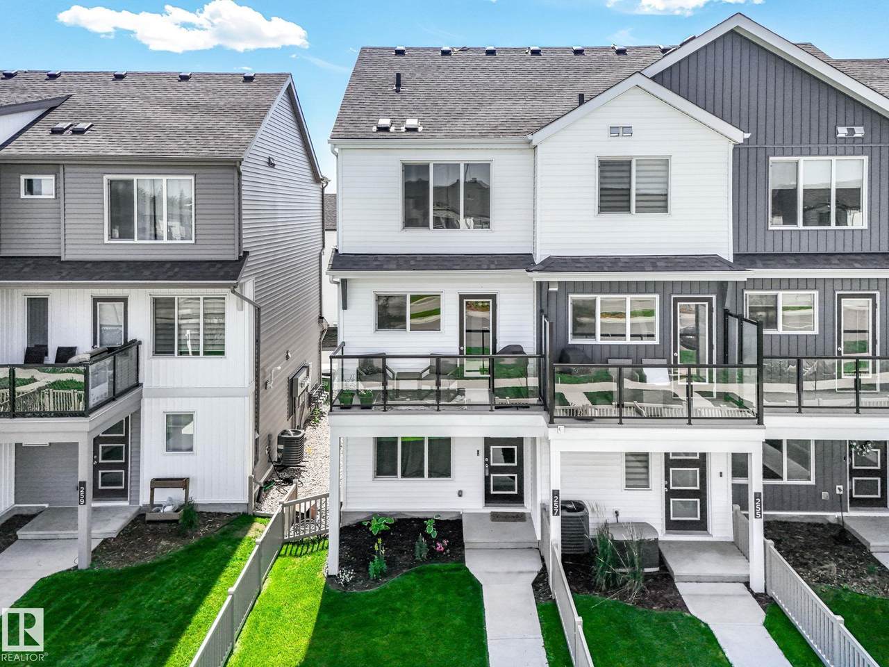 257 Marquis Boulevard - Photo 1