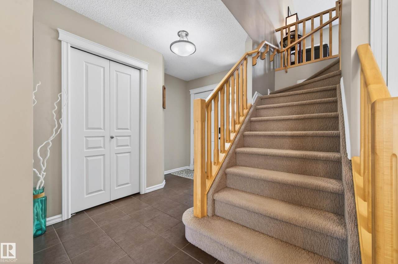 https://bt-photos.global.ssl.fastly.net/alberta/1280_boomver_1_E4497750-2.jpg