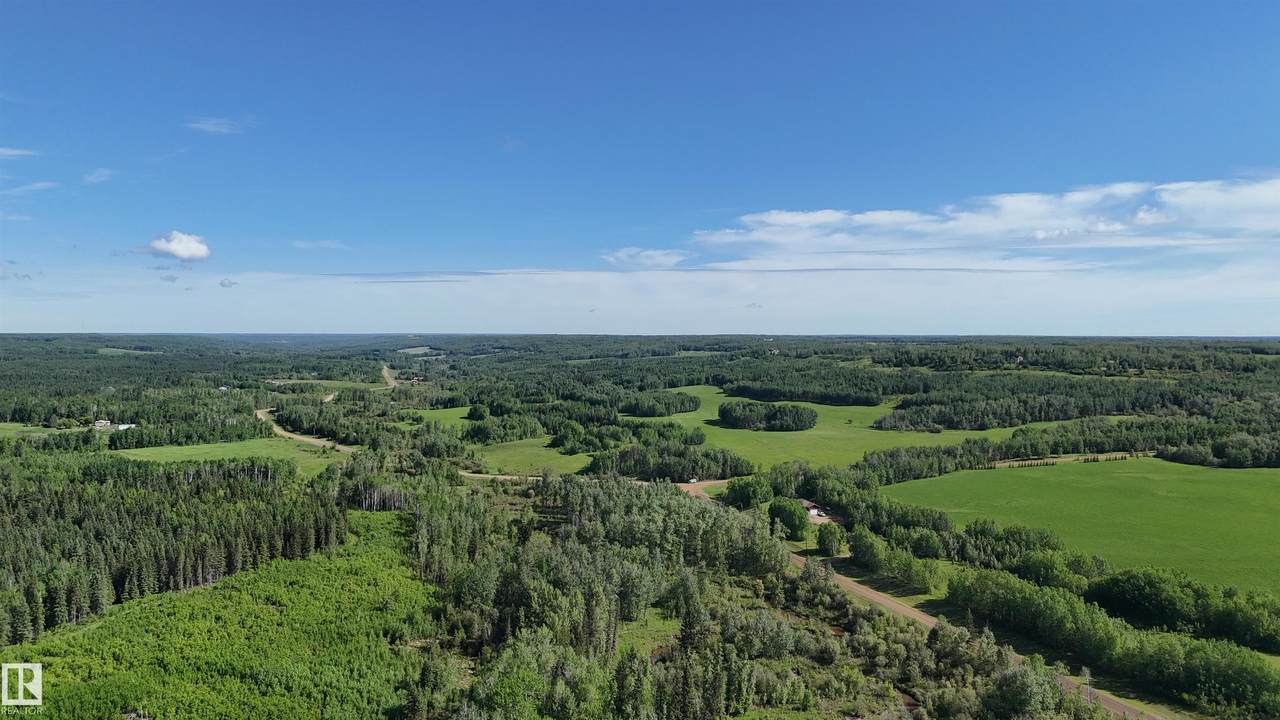 https://bt-photos.global.ssl.fastly.net/alberta/1280_boomver_1_E4498219-2.jpg