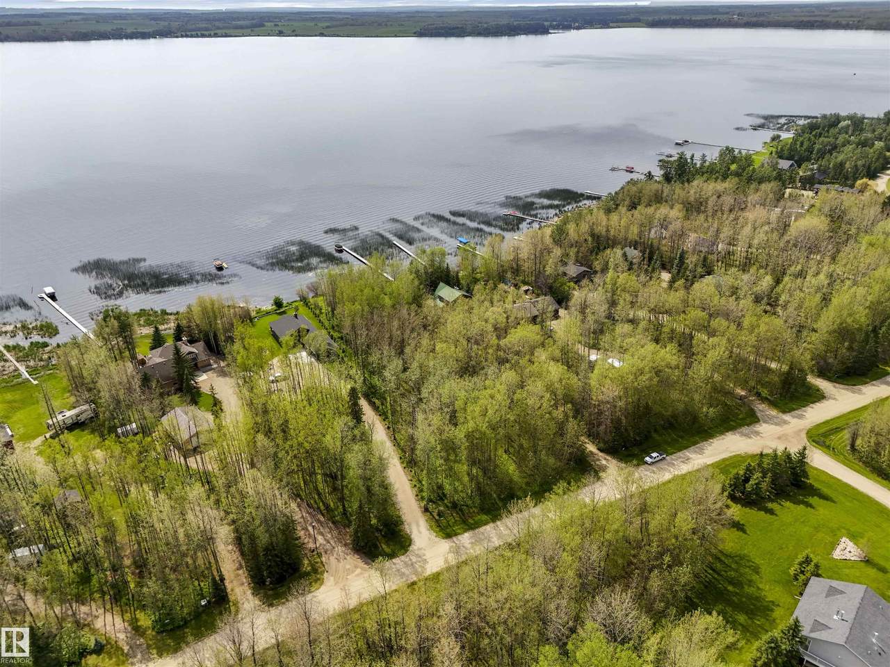 https://bt-photos.global.ssl.fastly.net/alberta/1280_boomver_1_E4498306-2.jpg