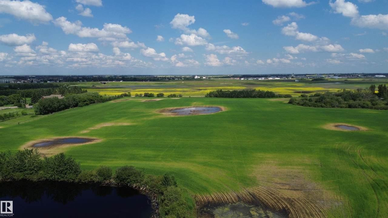 Township 554 Range Road 254 - Photo 1