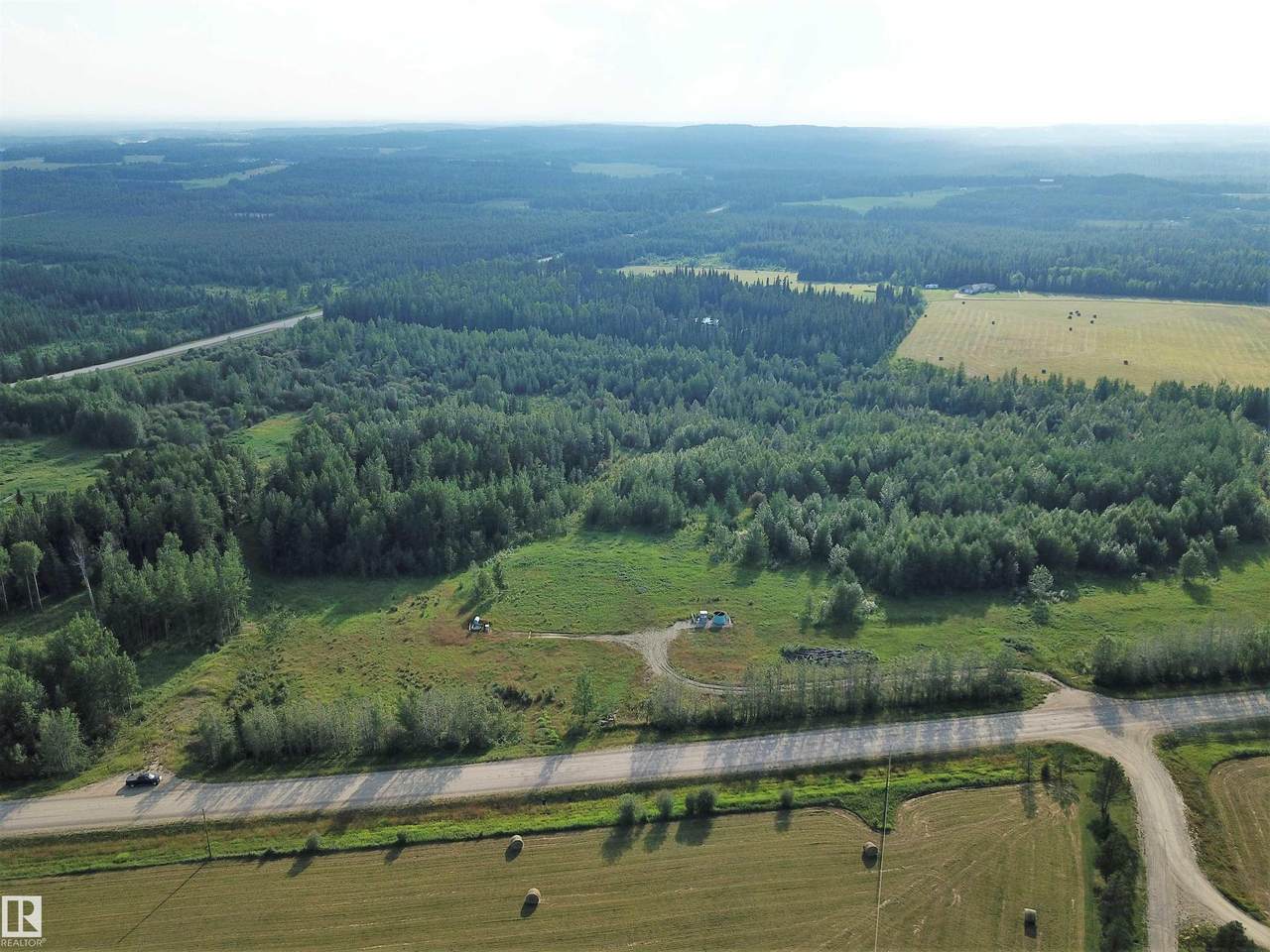 https://bt-photos.global.ssl.fastly.net/alberta/1280_boomver_1_E4498552-2.jpg