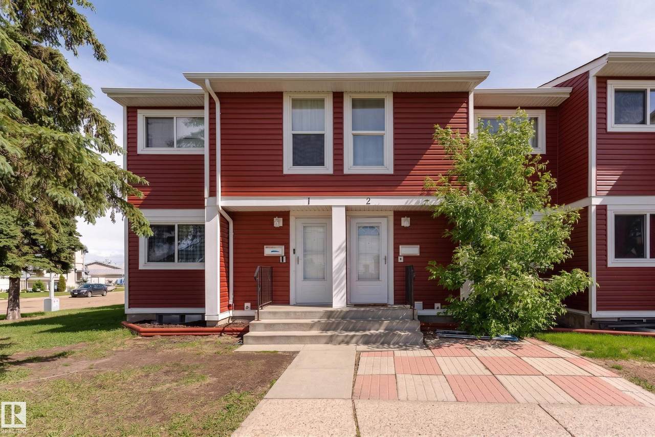4707 126 Avenue - Photo 1