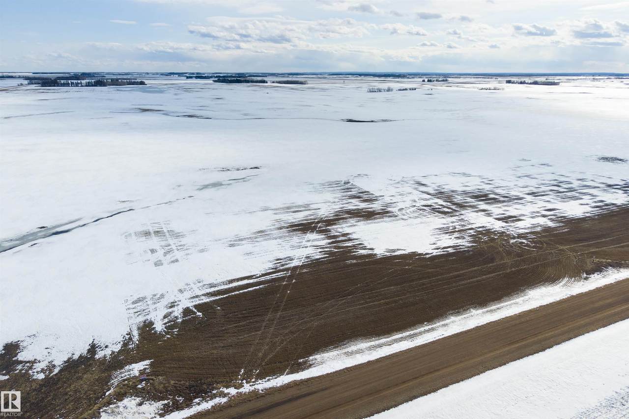 https://bt-photos.global.ssl.fastly.net/alberta/1280_boomver_1_E4499727-2.jpg