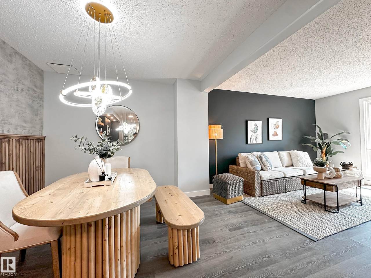 862 Erin Place - Photo 1