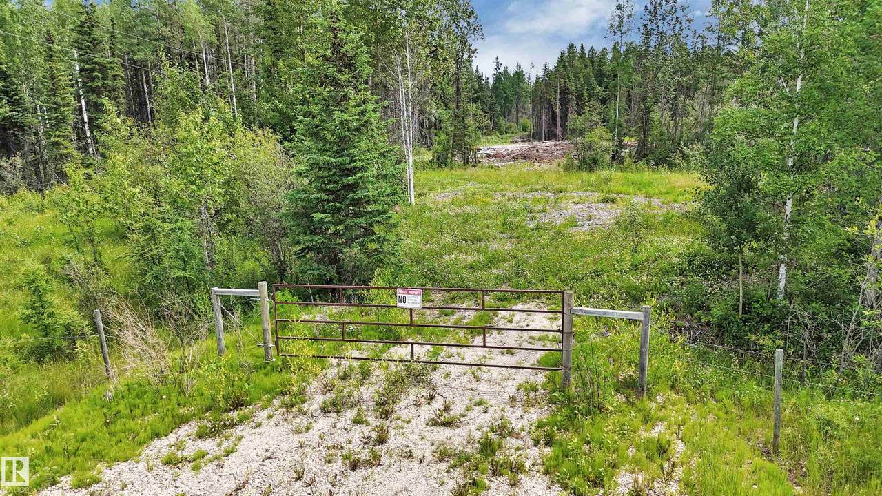 https://bt-photos.global.ssl.fastly.net/alberta/1280_boomver_1_E4500143-2.jpg