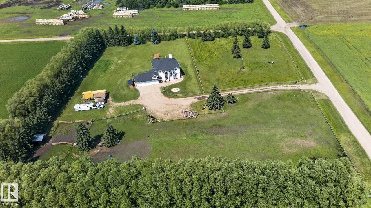 https://bt-photos.global.ssl.fastly.net/alberta/1280_boomver_1_E4502207-2.jpg