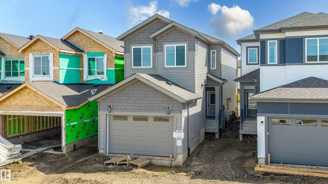 1523 208 Street - Photo 1