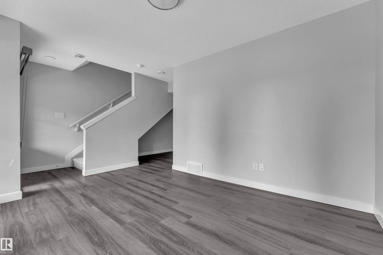https://bt-photos.global.ssl.fastly.net/alberta/1280_boomver_1_E4503028-2.jpg