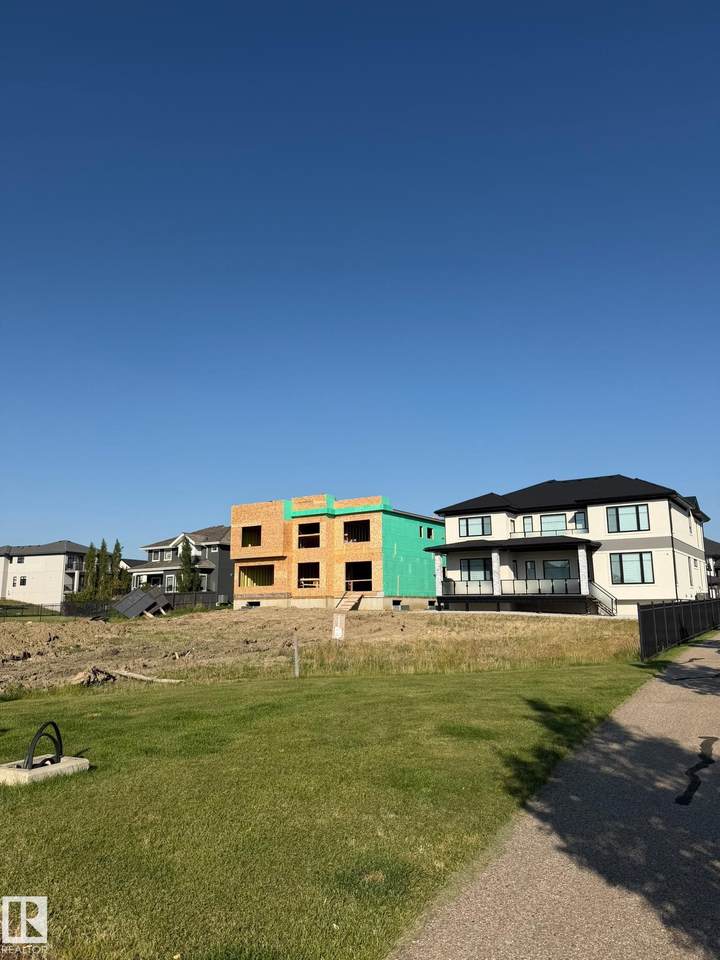 3060 59 Avenue - Photo 1
