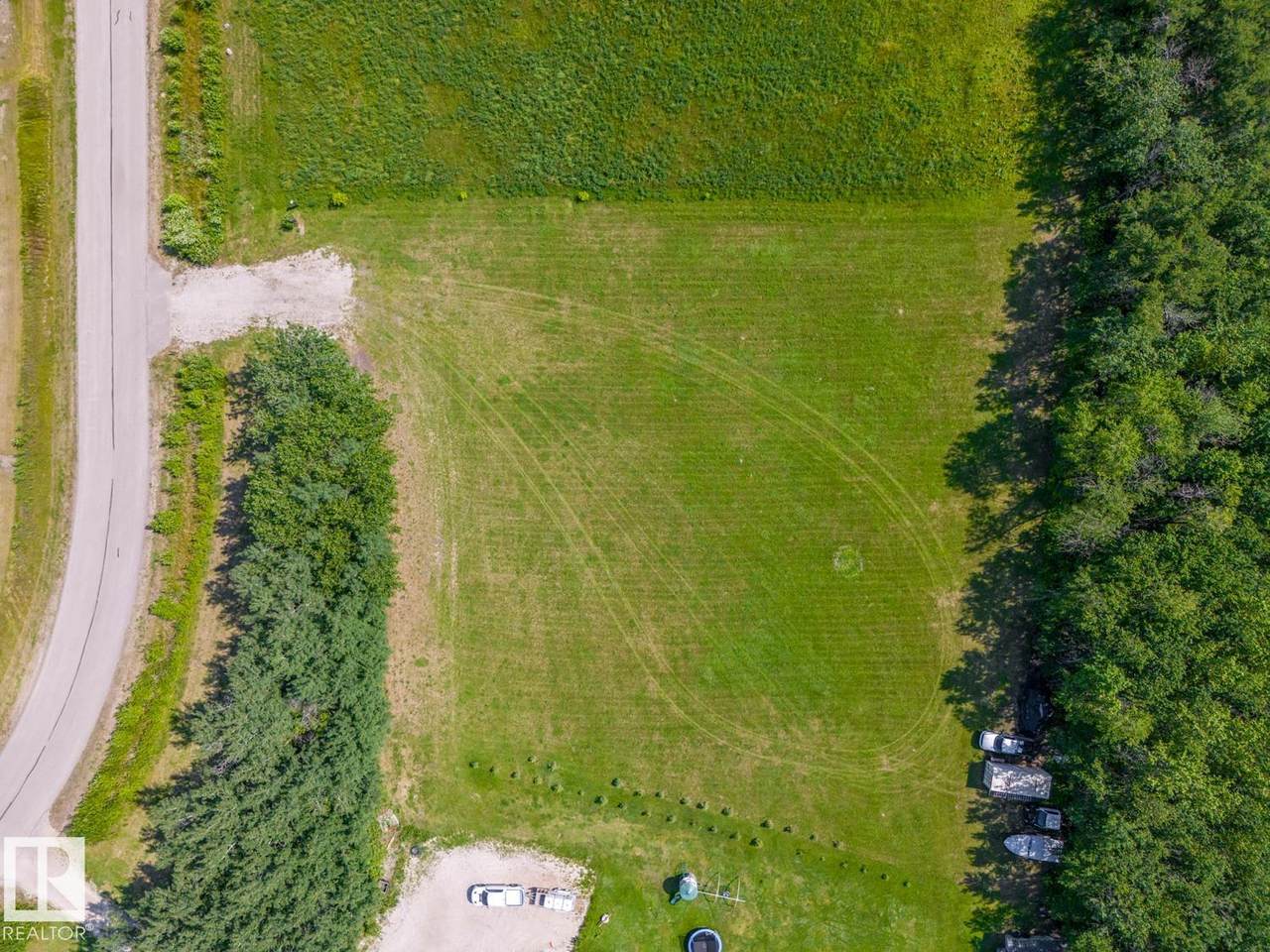 https://bt-photos.global.ssl.fastly.net/alberta/1280_boomver_1_E4505847-2.jpg