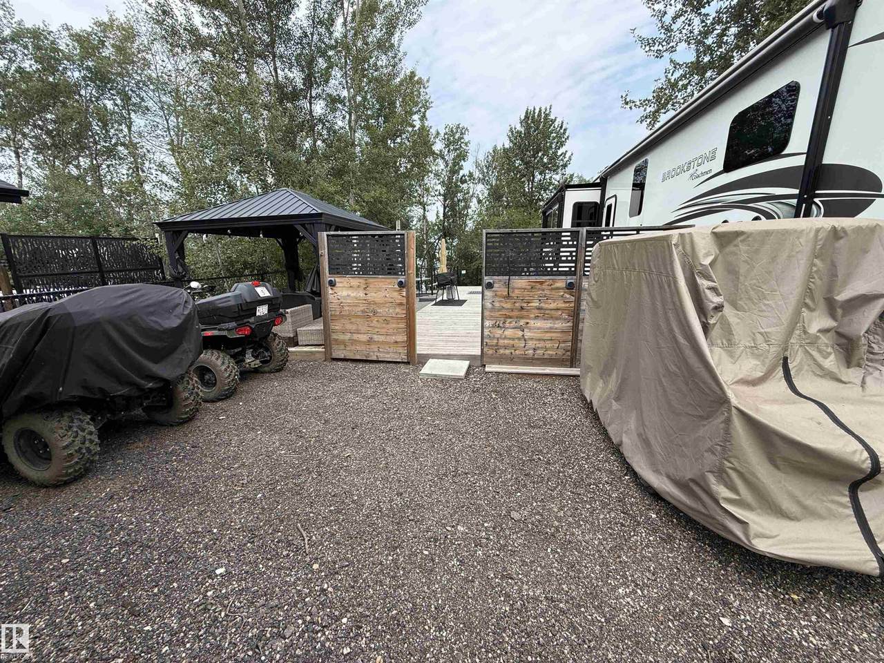 https://bt-photos.global.ssl.fastly.net/alberta/1280_boomver_2_E4506159-2.jpg