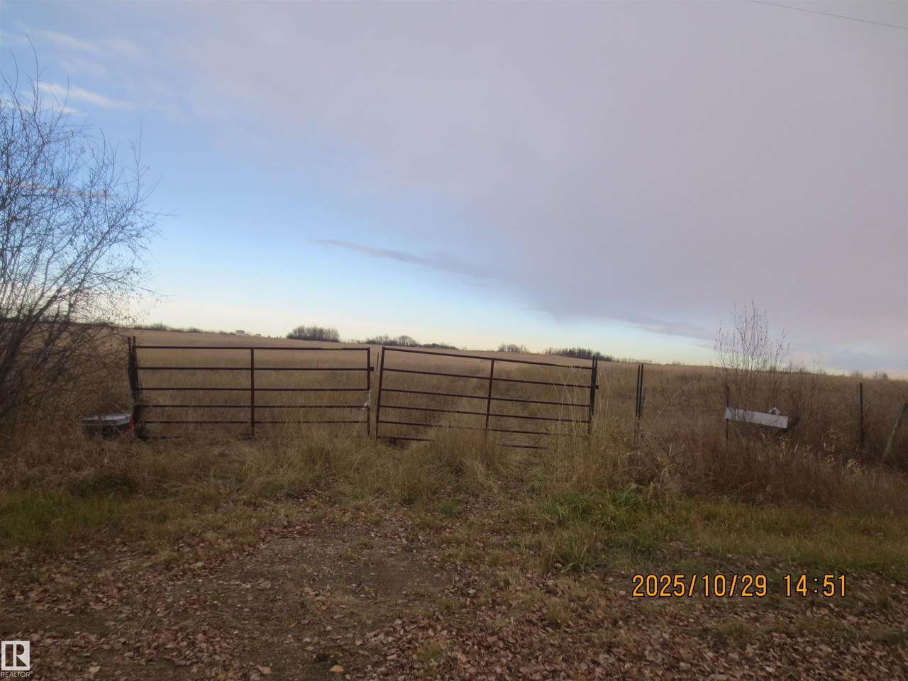 https://bt-photos.global.ssl.fastly.net/alberta/1280_boomver_1_E4506189-2.jpg
