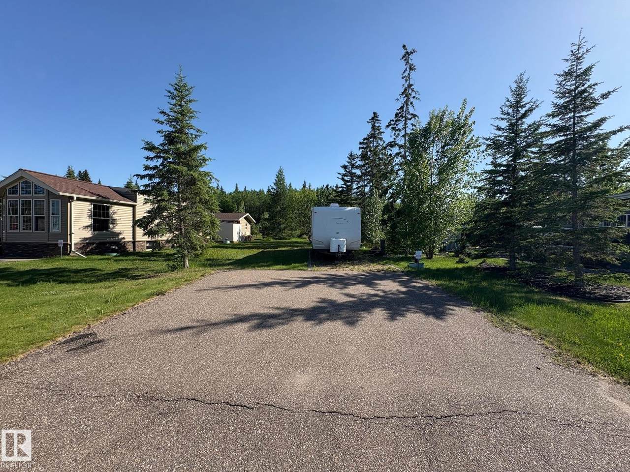 https://bt-photos.global.ssl.fastly.net/alberta/1280_boomver_1_E4508532-6.jpg