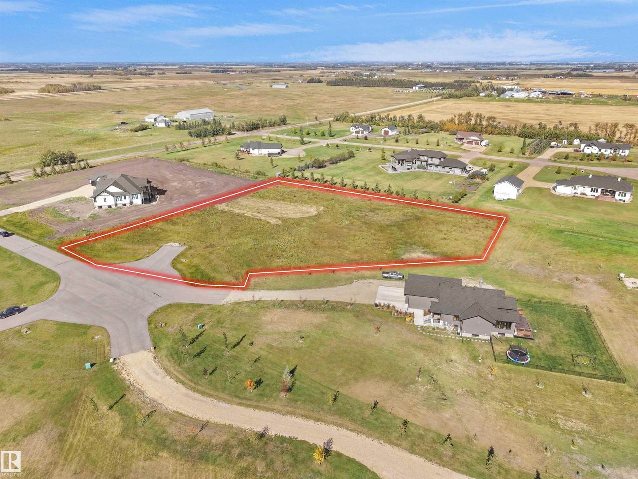 https://bt-photos.global.ssl.fastly.net/alberta/1280_boomver_1_E4509585-2.jpg